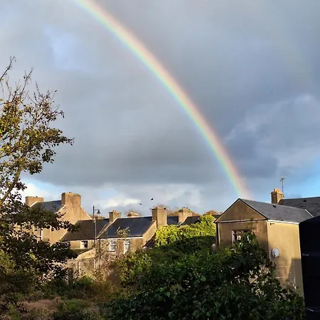 Wild Rowan - 2 Bedroom * Louisburgh