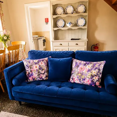 Wild Rowan - 2 Bedroom *